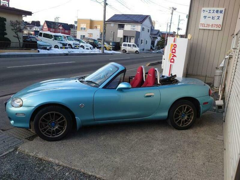 ROADSTER