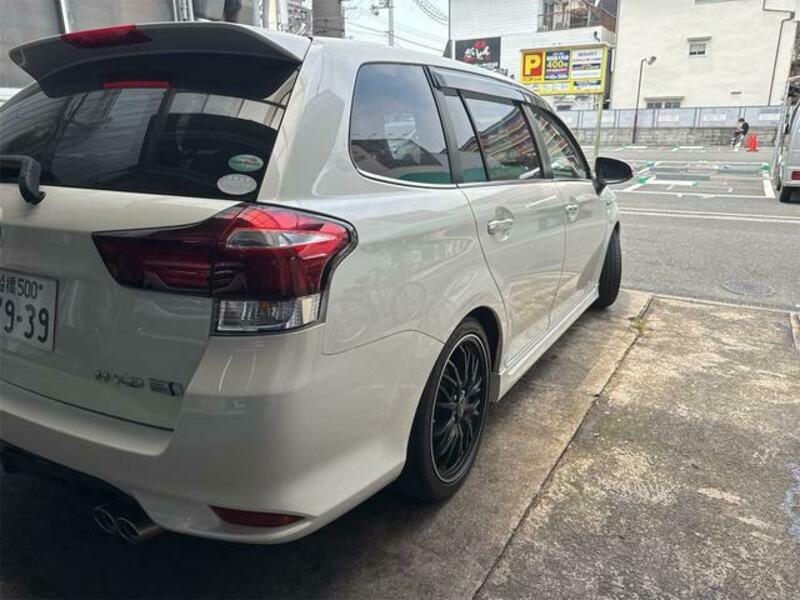 COROLLA FIELDER