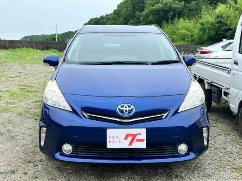 PRIUS ALPHA