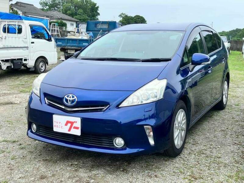 TOYOTA PRIUS ALPHA