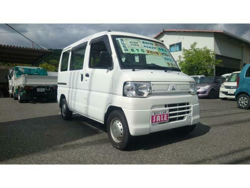 MINICAB VAN