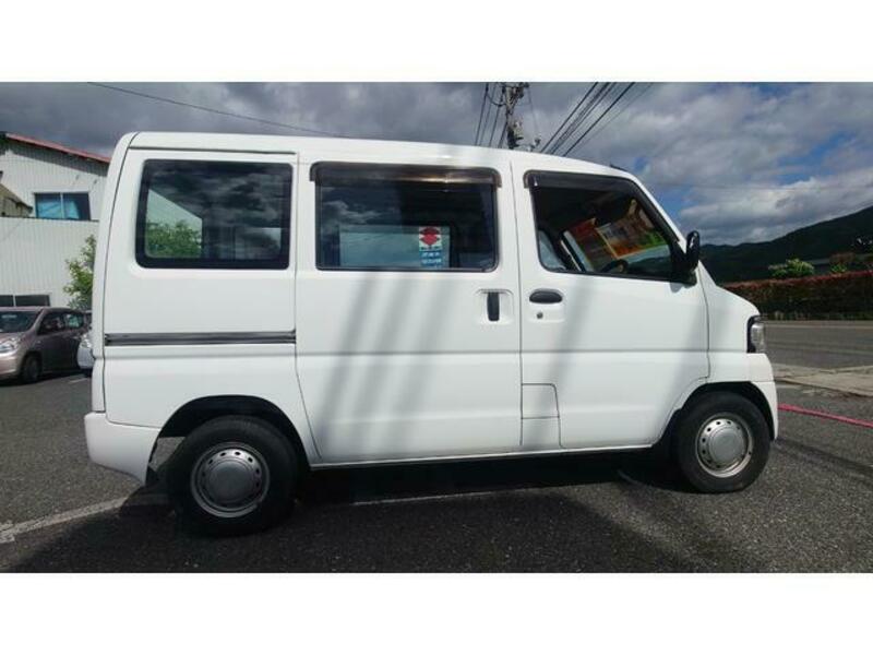 MINICAB VAN
