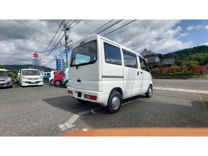 MINICAB VAN