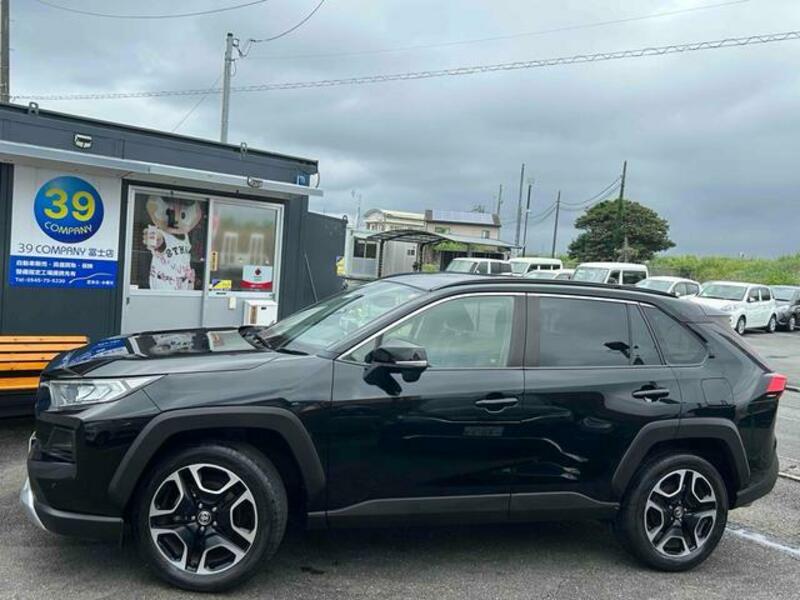 RAV4