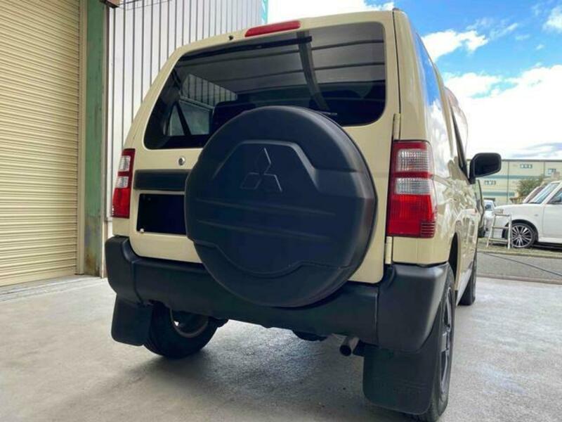 PAJERO MINI