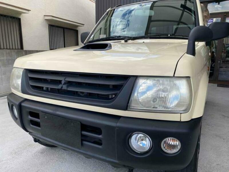 PAJERO MINI