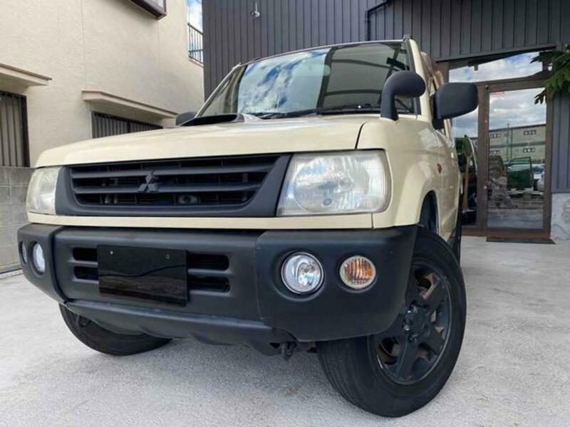 PAJERO MINI
