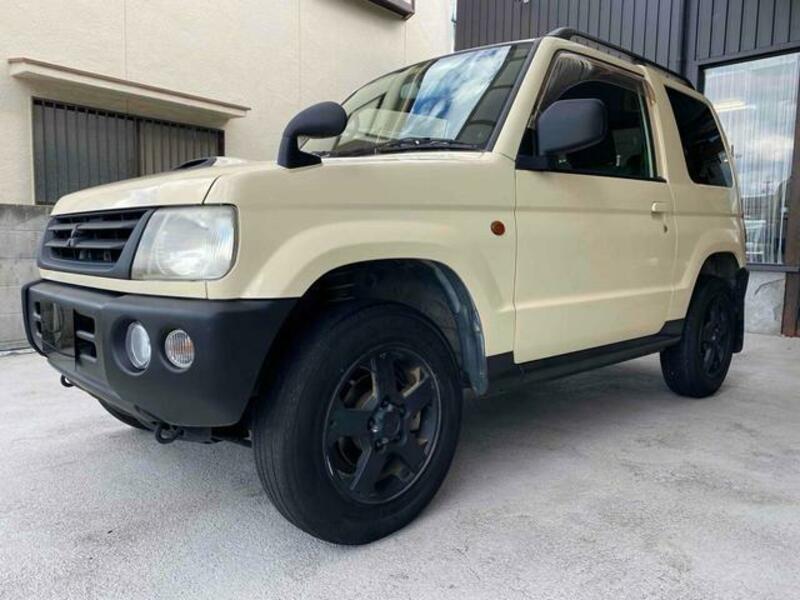 PAJERO MINI