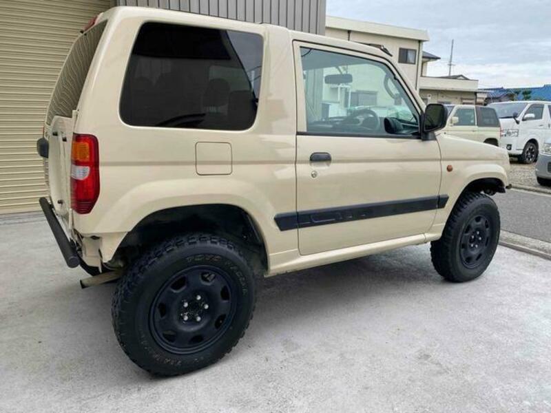 PAJERO MINI