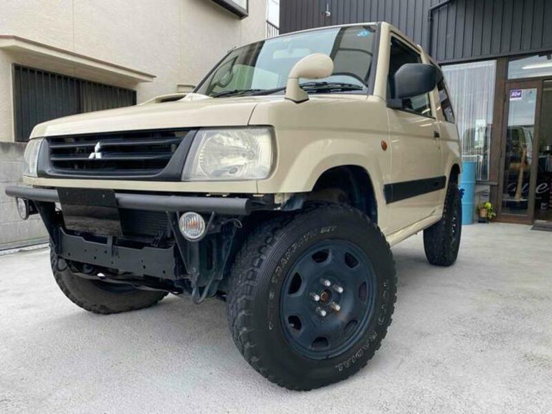 PAJERO MINI