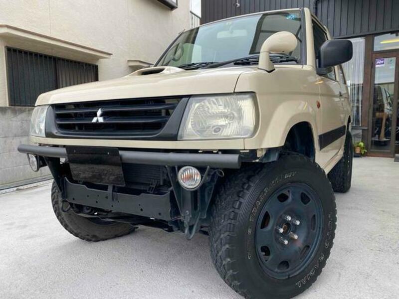 PAJERO MINI