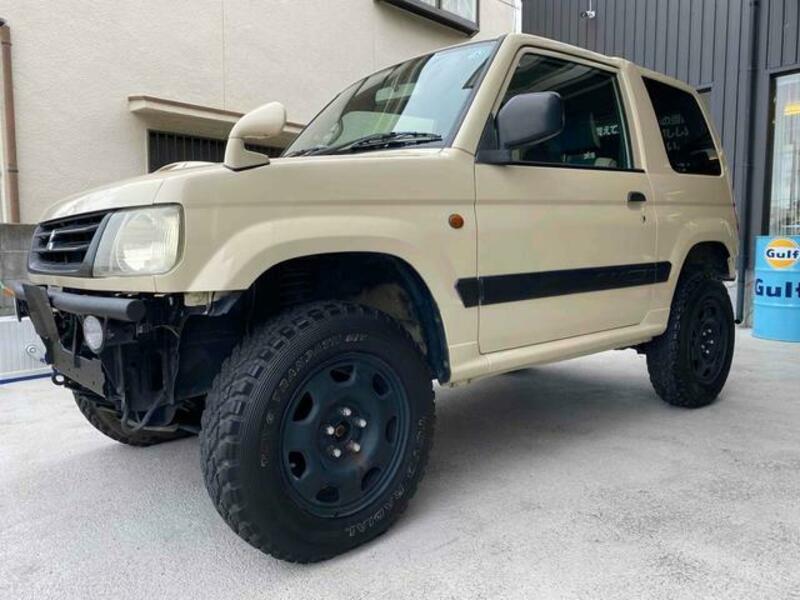 PAJERO MINI