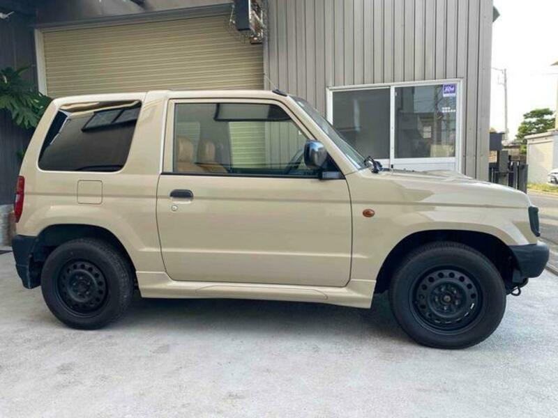 PAJERO MINI