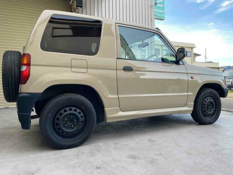 PAJERO MINI