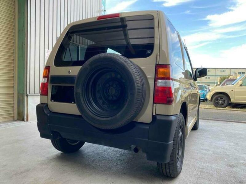 PAJERO MINI