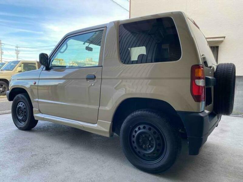 PAJERO MINI