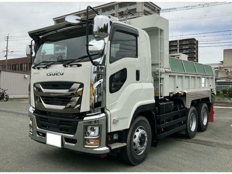 ISUZU GIGA