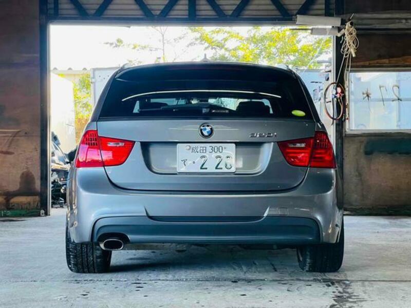 3 SERIES