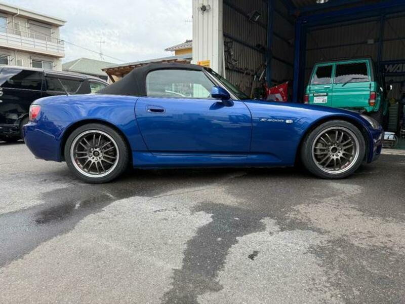S2000