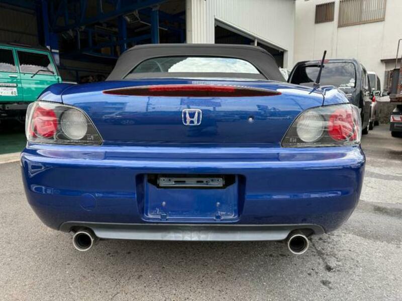 S2000