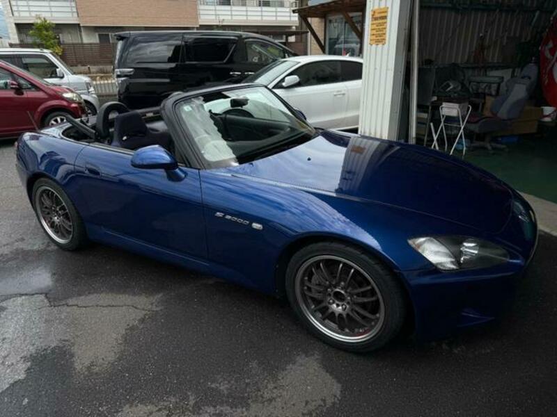 S2000