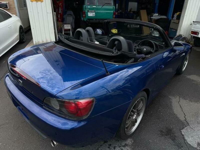 S2000