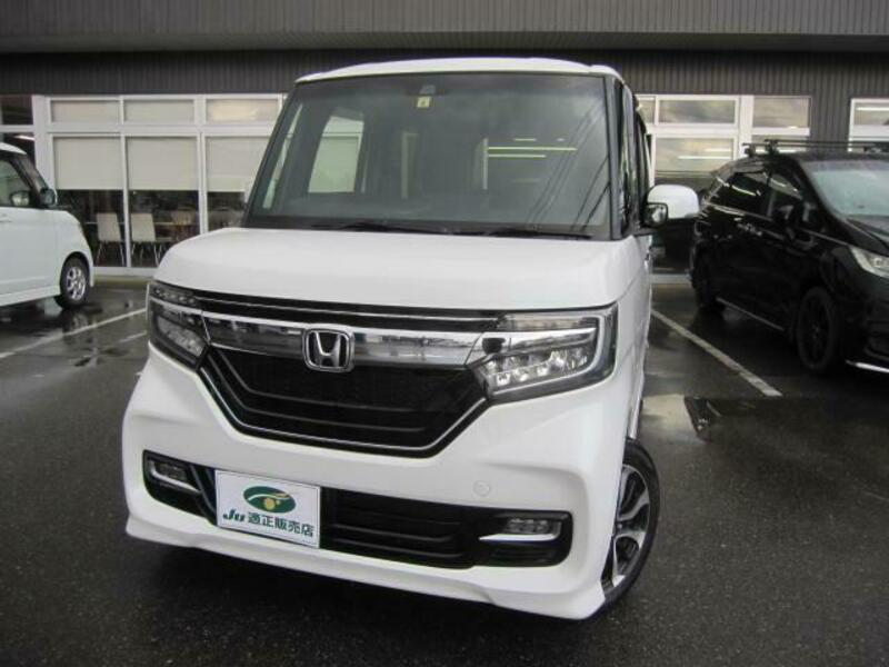 HONDA N BOX CUSTOM