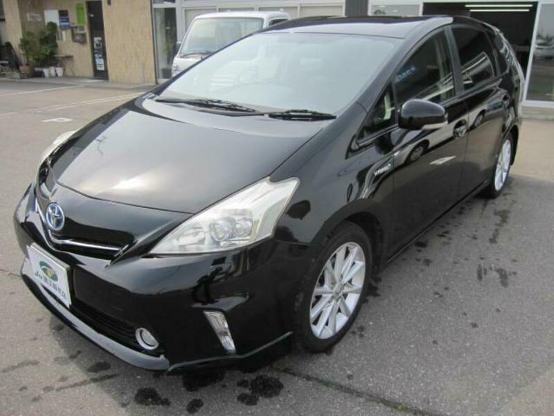 PRIUS ALPHA