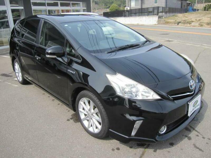 PRIUS ALPHA