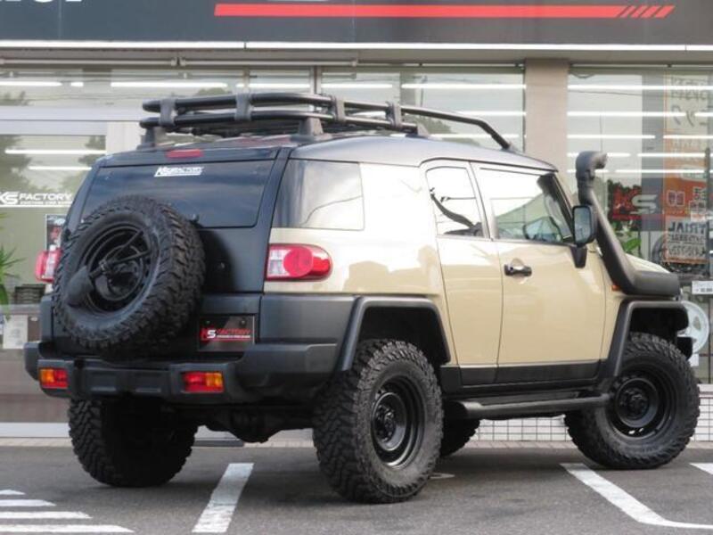 FJ CRUISER