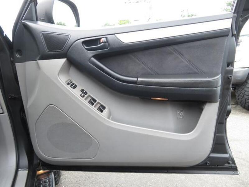 HILUX SURF