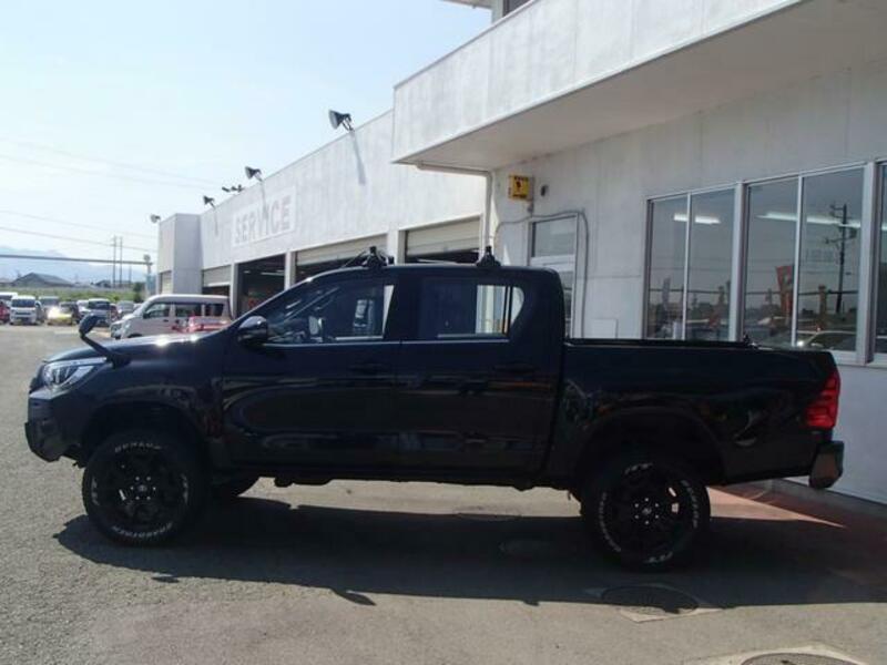 HILUX