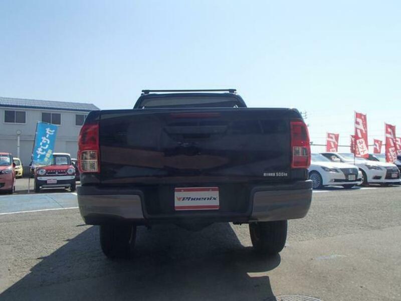 HILUX