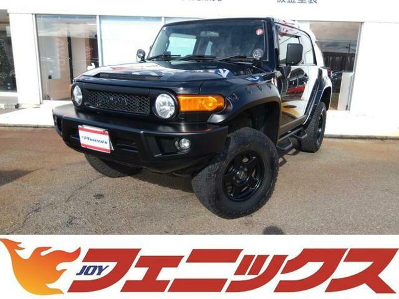 TOYOTA FJ CRUISER