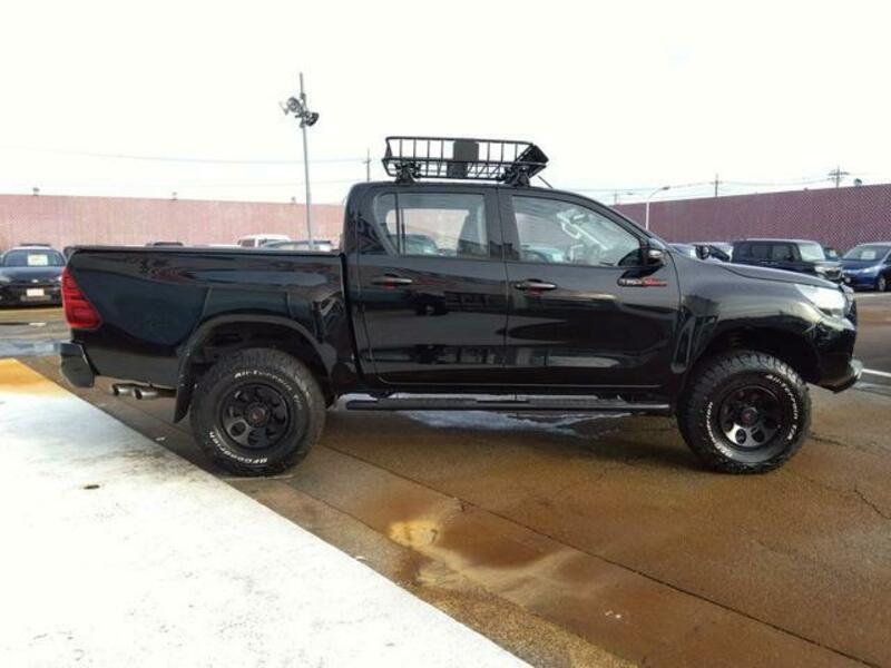 HILUX