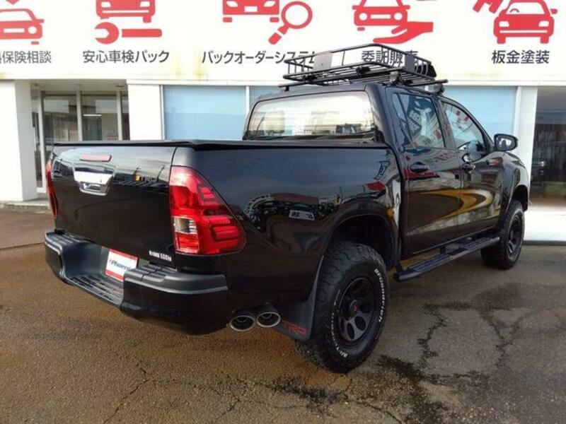 HILUX