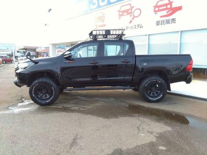HILUX