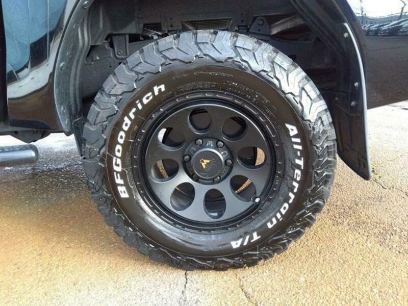 HILUX
