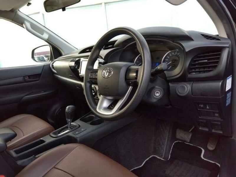 HILUX