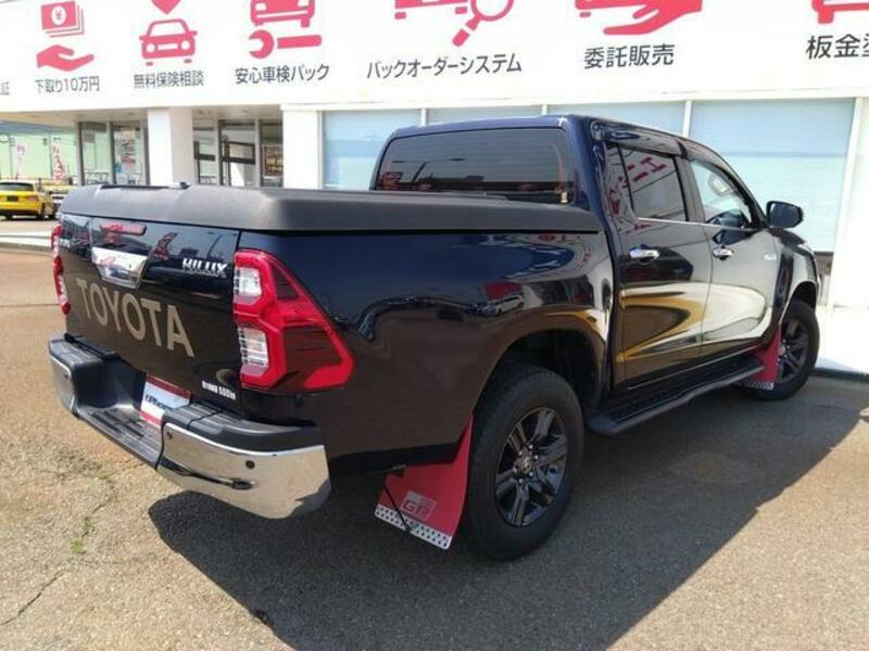 HILUX