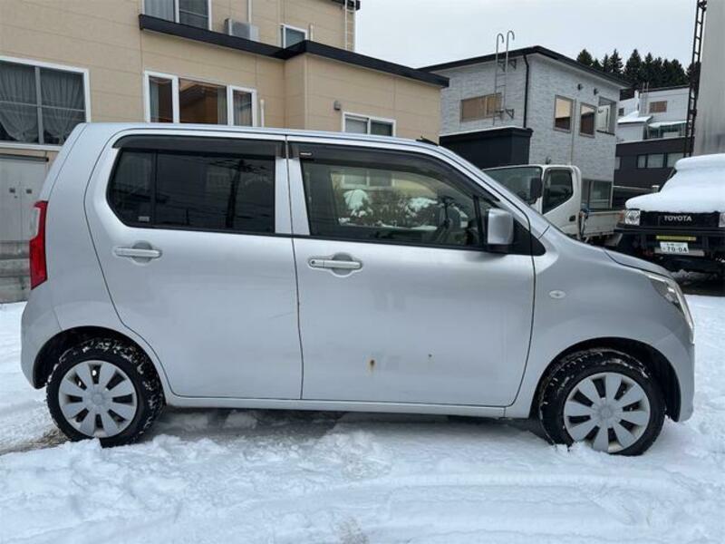 WAGON R
