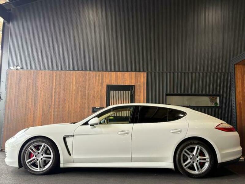 PANAMERA