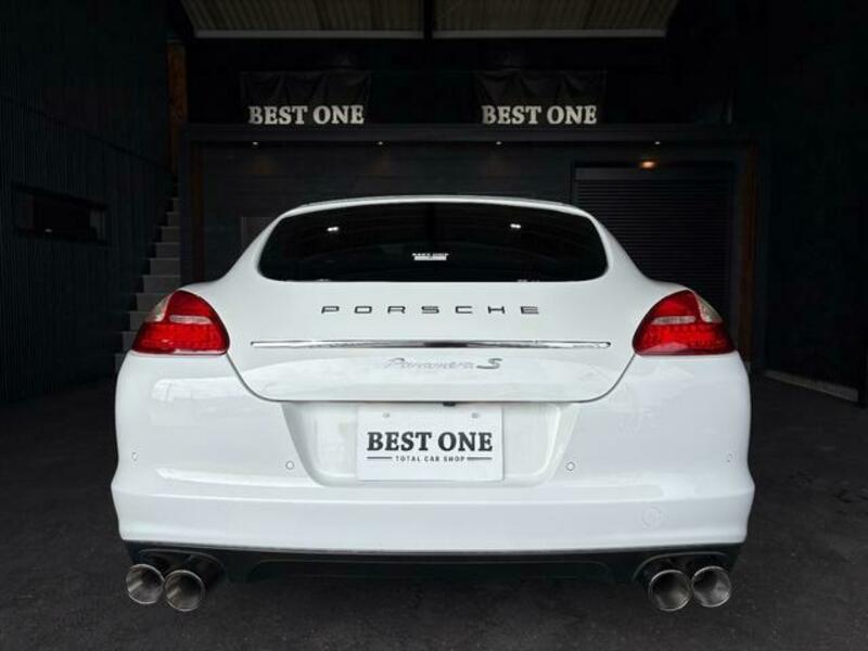 PANAMERA