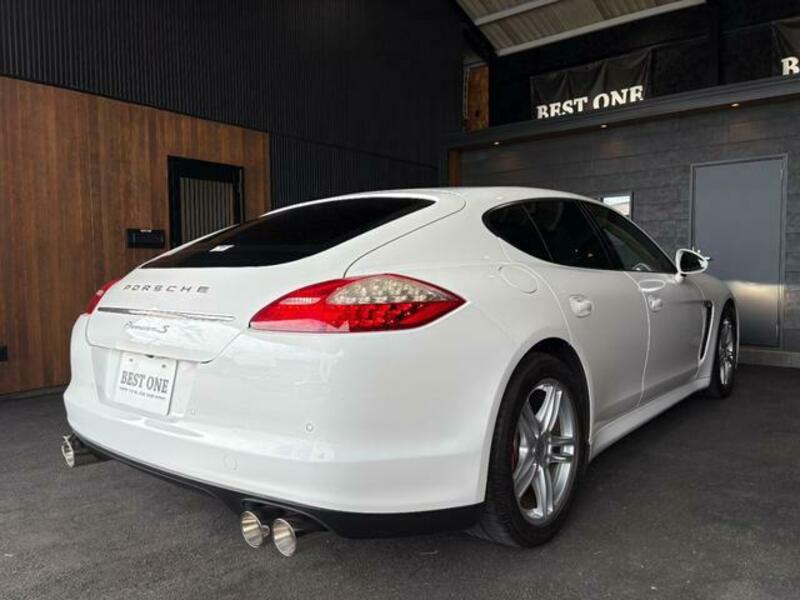 PANAMERA