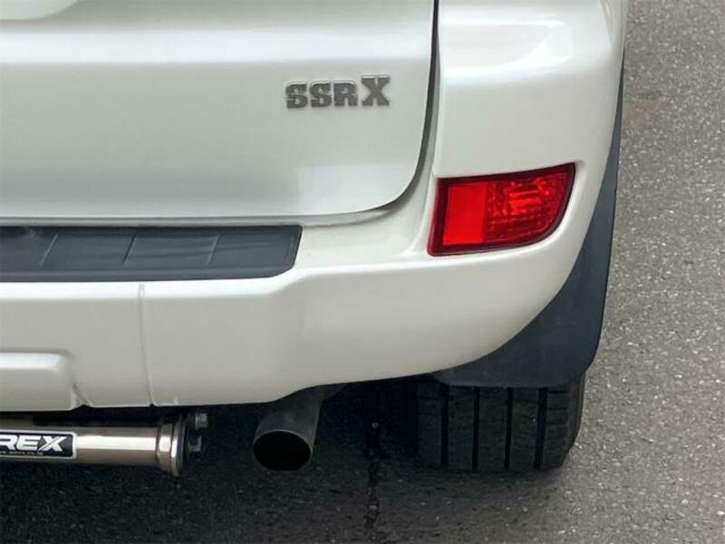 HILUX SURF