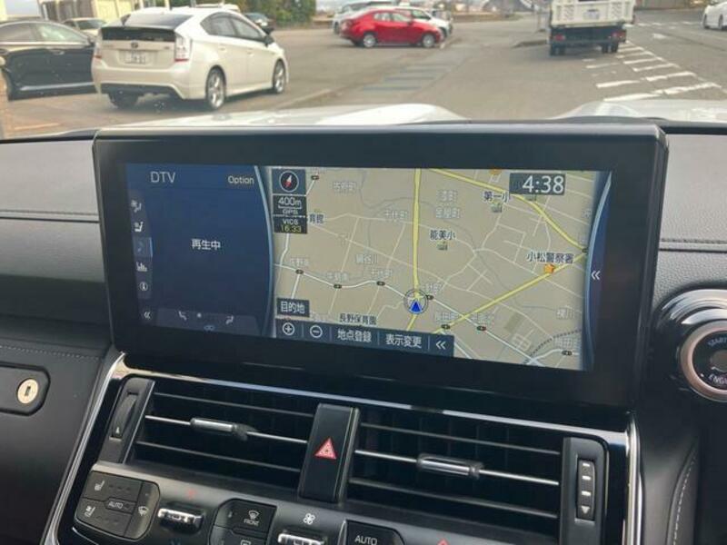 LAND CRUISER