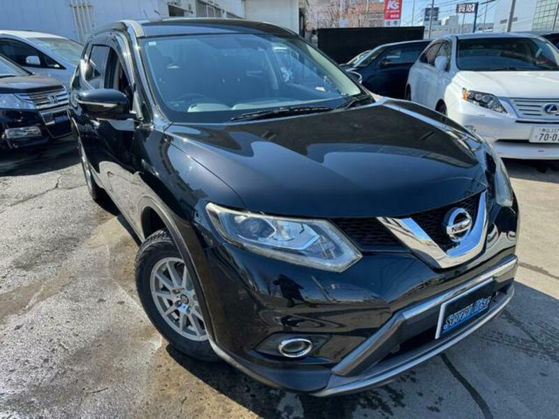 X-TRAIL