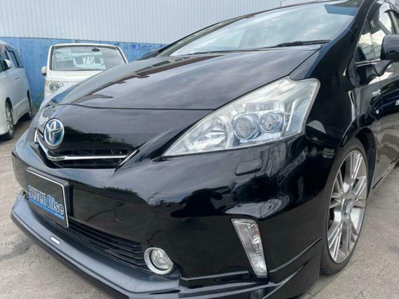 PRIUS ALPHA