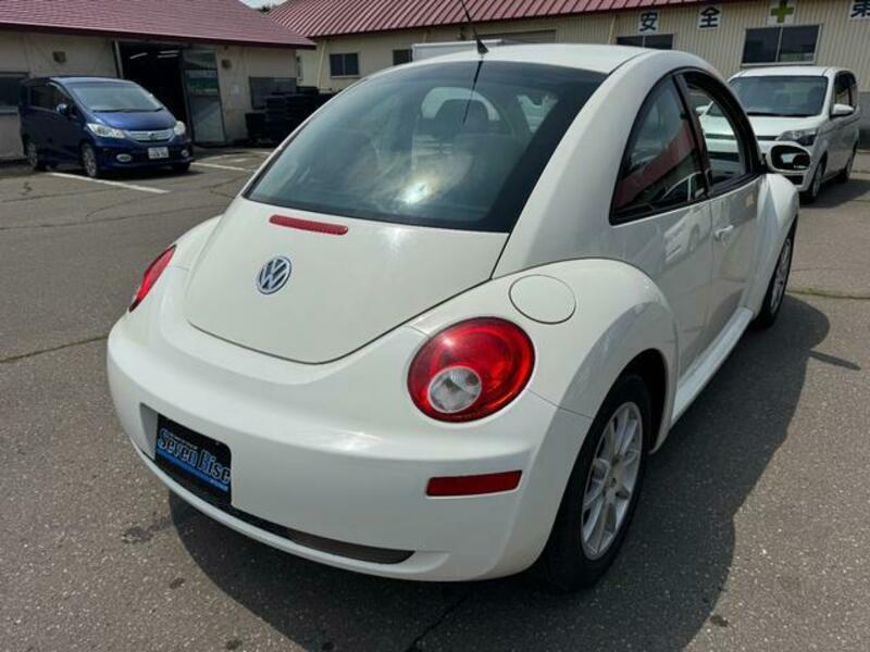 NEW BEETLE