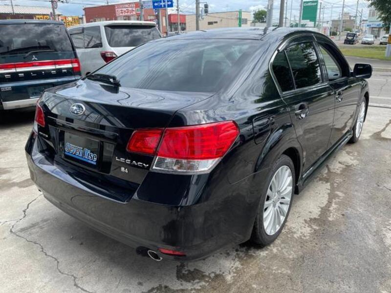 LEGACY B4